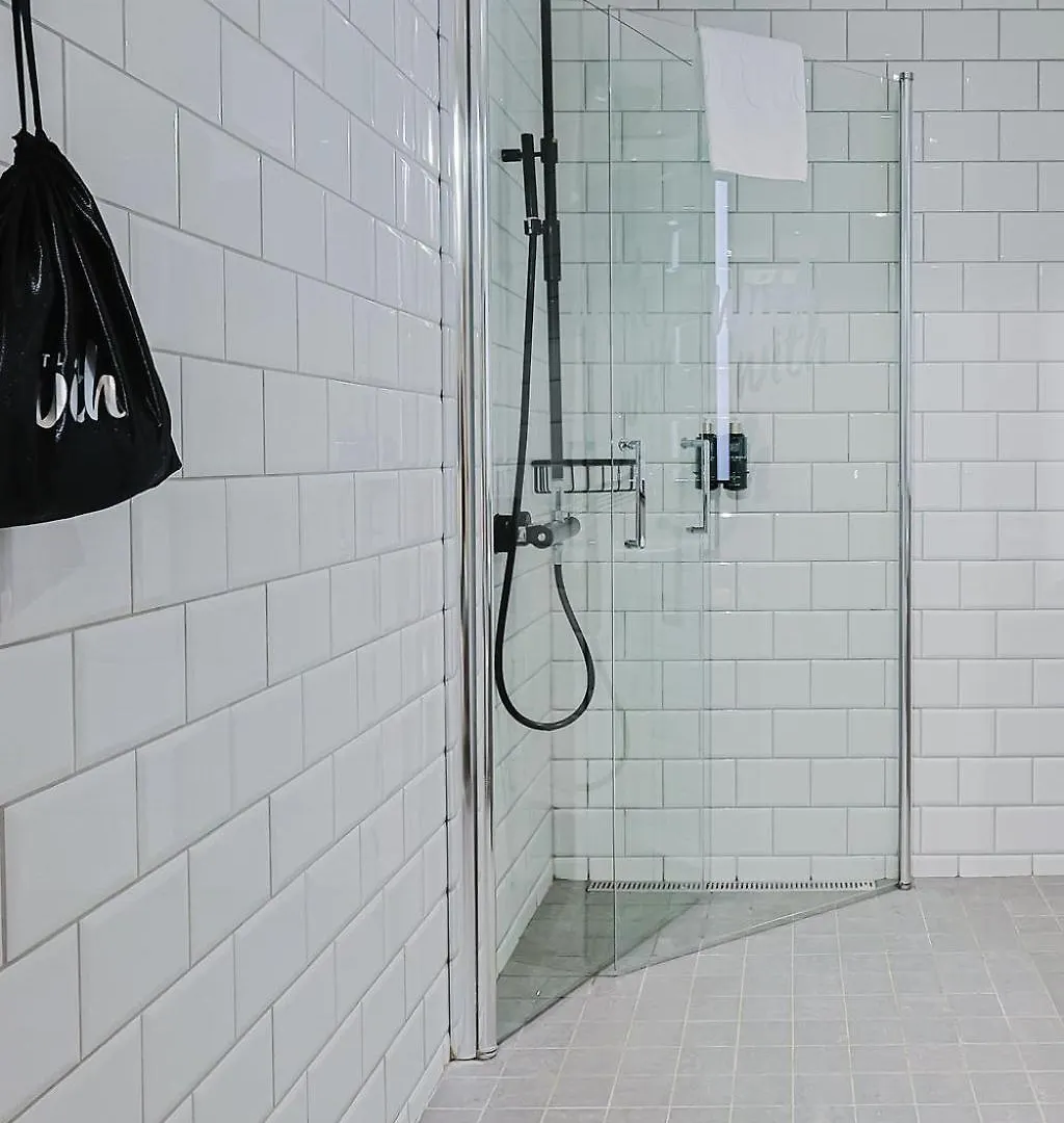 Hotel With Urban Deli Stockholm 4*,