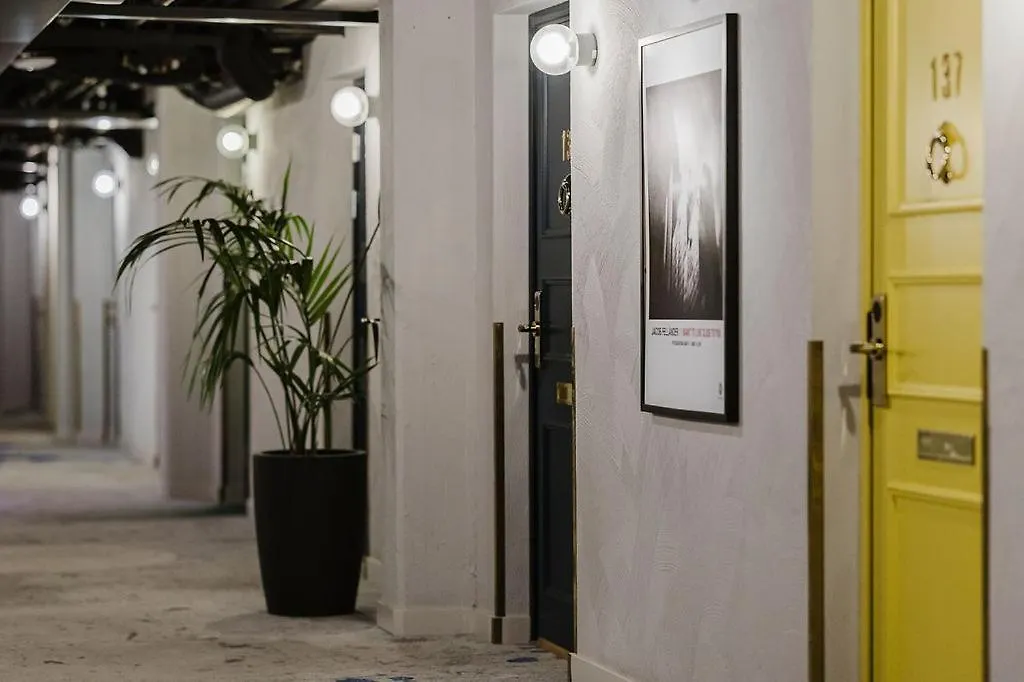 Hotel With Urban Deli Stockholm 4*,  Schweden