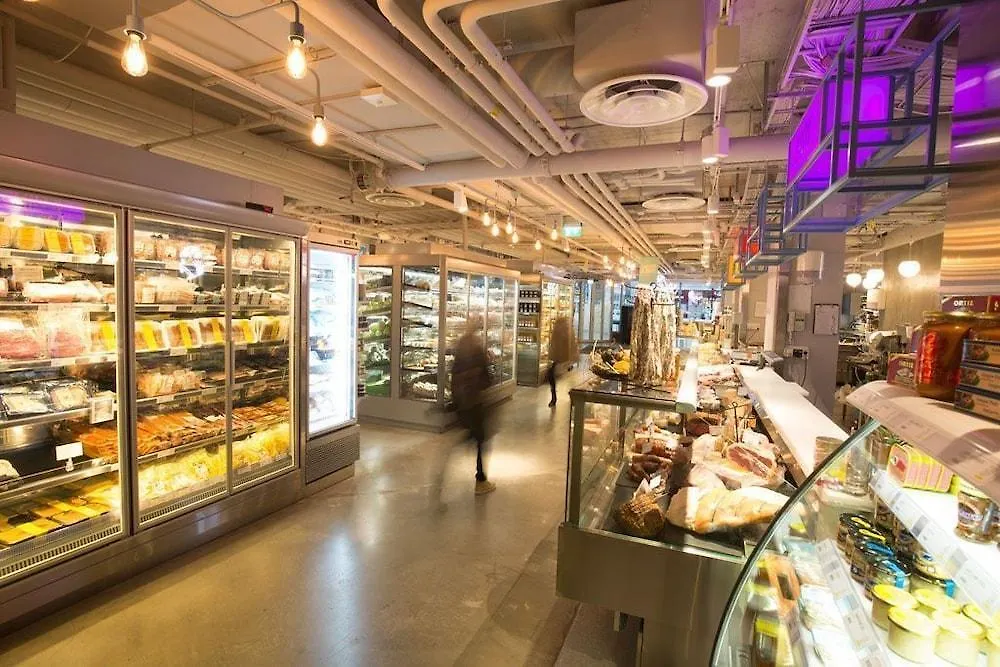 Hotel With Urban Deli Sztokholm